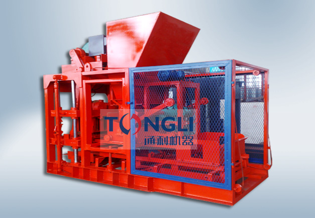 QTJ6-20型水泥制磚機(jī)
